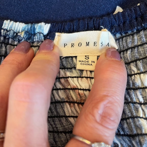 Beautiful Promesa dress, worn once, Small - Picture 8 of 12